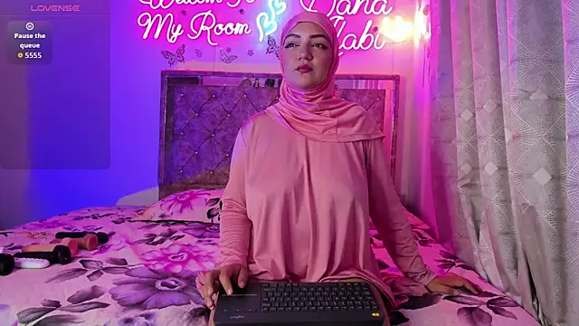 Dana-Alabi online show from 03.24.26