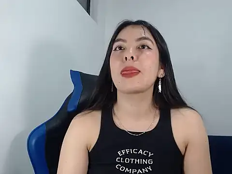 EloiseJun online show from 02.08.26