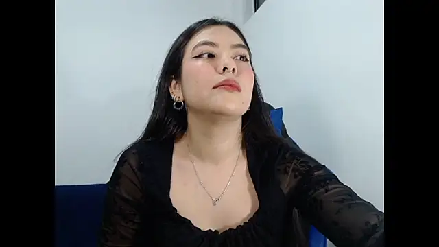 EloiseJun online show from 06.26.26