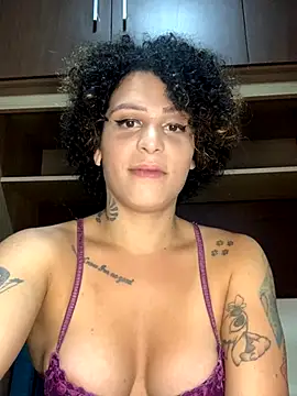 Snapshot of Babbsss chatting on 10.31.25 Babbsss online show from 10.31.25