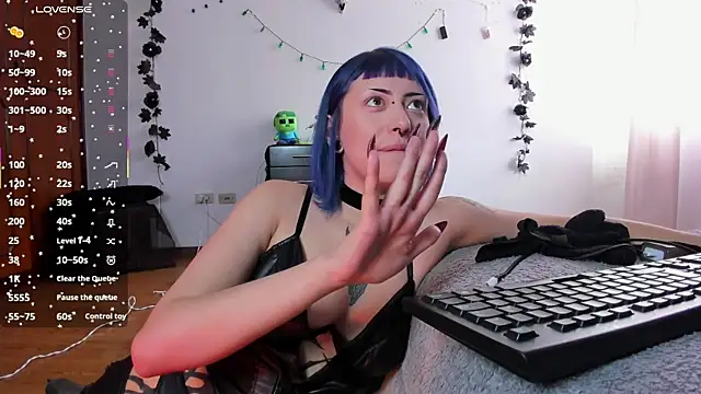 kattusauruss online show from 10.01.25