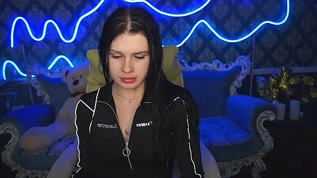 Neyla Charm online show from 10.13.25