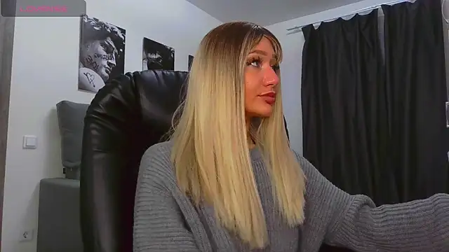 Snapshot of Lisa_Shultz chatting on 02.05.26 Lisa Shultz online show from 02.05.26