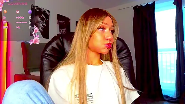 Snapshot of Lisa_Shultz chatting on 02.24.26 Lisa Shultz online show from 02.24.26