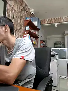 moorejhosua online show from 11.07.25