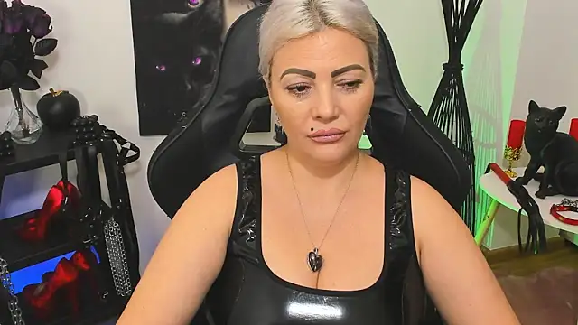 demisweet online show from 01.26.25