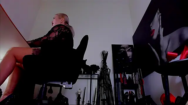 demisweet online show from 02.23.26