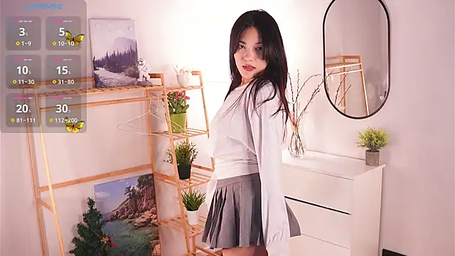 MoiraEger online show from 03.10.26