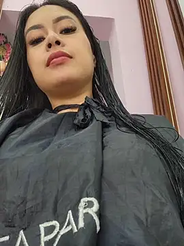 CrisMarulanda online show from 11.19.25