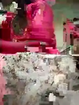 Snapshot of aunty_sumy chatting on 10.26.25 aunty sumy online show from 10.26.25