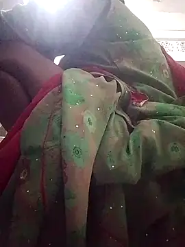 Snapshot of aunty_sumy chatting on 11.03.25 aunty sumy online show from 11.03.25