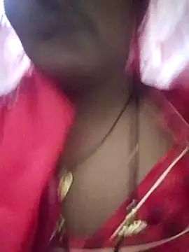 Snapshot of aunty_sumy chatting on 11.09.25 aunty sumy online show from 11.09.25