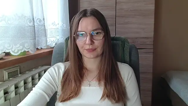 LooveELLYx online show from 11.20.25