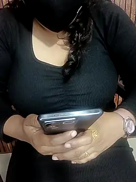 Snapshot of sapna_2121 chatting on 09.10.25 sapna 2121 online show from 09.10.25