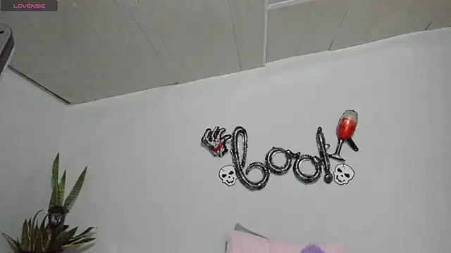 Sophia Ebony online show from 10.27.25