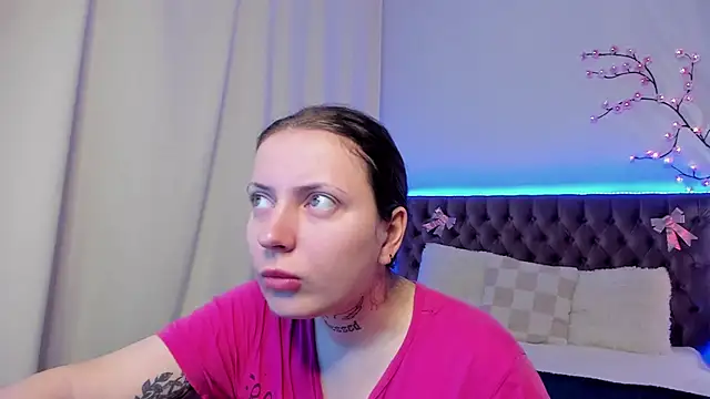 Snapshot of LilaVame chatting on 11.07.25 LilaVame online show from 11.07.25