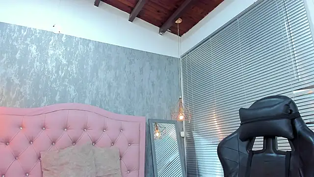 Snapshot of lissa_jhonsoon chatting on 02.19.26 lissa jhonsoon online show from 02.19.26