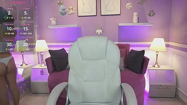 Snapshot of DahliaGrey chatting on 10.25.25 DahliaGrey online show from 10.25.25