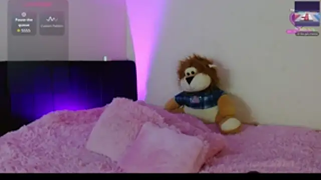 MichellMoon1 online show from 10.23.25