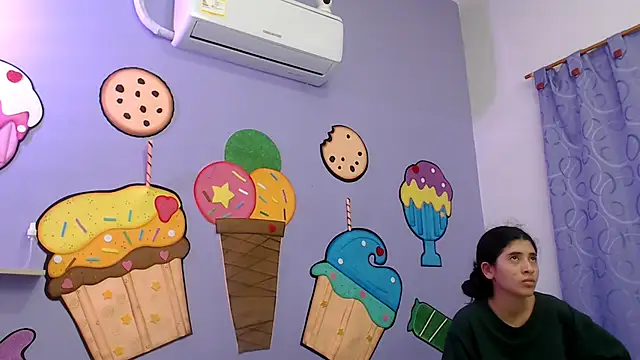 skinnykalitzo18 online show from 12.18.25