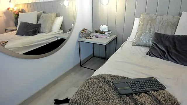 Karlla Brown online show from 03.28.26