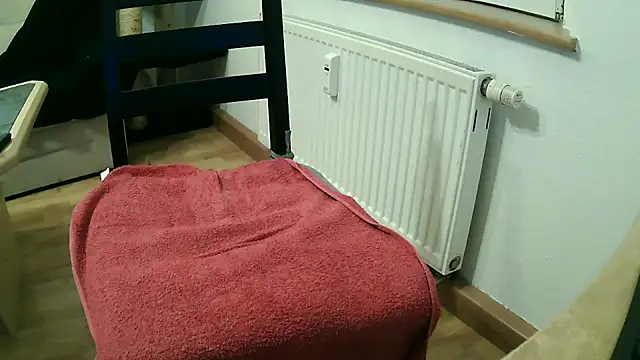 Snapshot of Lavastrom3 chatting on 10.14.25 Lavastrom3 online show from 10.14.25