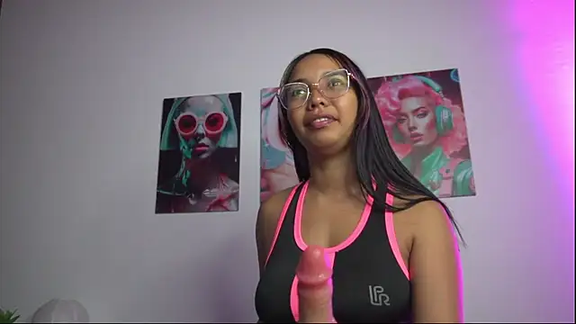 Snapshot of pocahotass_11 chatting on 10.14.25 pocahotass 11 online show from 10.14.25