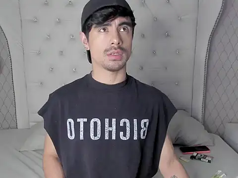 BryCams3 online show from 09.10.25