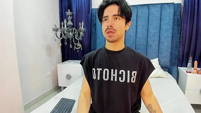 BryCams3 online show from 09.26.25