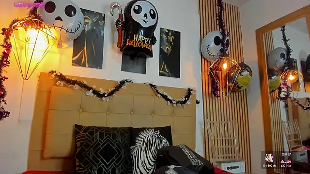 alesziarose online show from 10.27.25