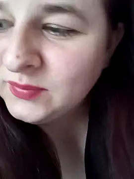 Snapshot of Curvaceouscarla chatting on 10.03.25 Curvaceouscarla online show from 10.03.25