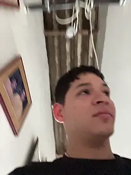 Snapshot of RobinLenoxx chatting on 10.15.25 RobinLenoxx online show from 10.15.25