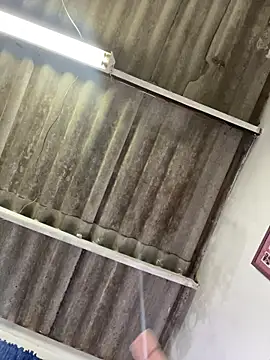 Snapshot of RobinLenoxx chatting on 10.31.25 RobinLenoxx online show from 10.31.25