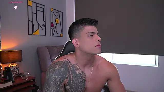 tyler muscle1 online show from 02.05.26