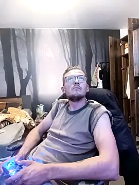 liema3156 online show from 10.24.25