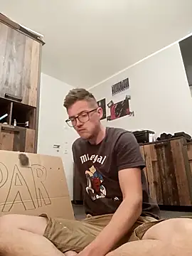 liema3156 online show from 04.25.26