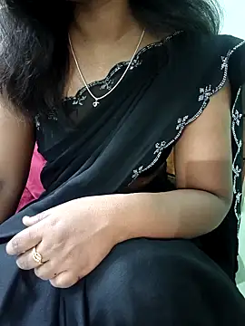 Snapshot of Laxmipriyatamil chatting on 05.07.26 Laxmipriyatamil online show from 05.07.26
