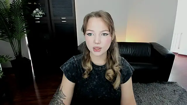 MariaRobinsone online show from 10.14.25