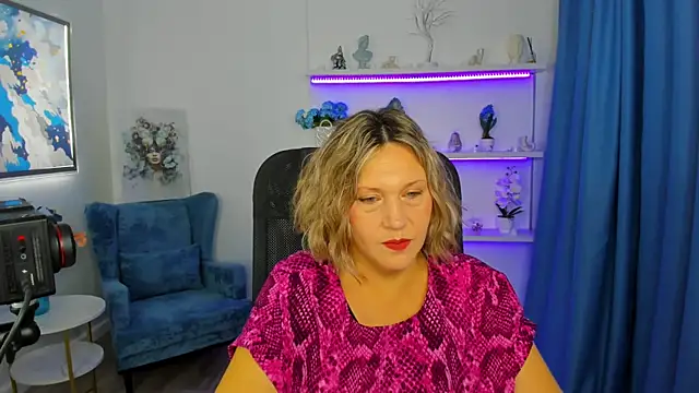 NinaStarle online show from 11.09.25