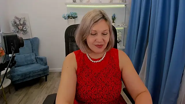 NinaStarle online show from 11.20.25