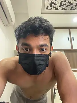 Snapshot of Dark_2465 chatting on 03.26.26 Dark 2465 online show from 03.26.26