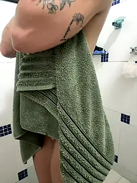 Snapshot of Casalmasc chatting on 09.11.25 Casalmasc online show from 09.11.25