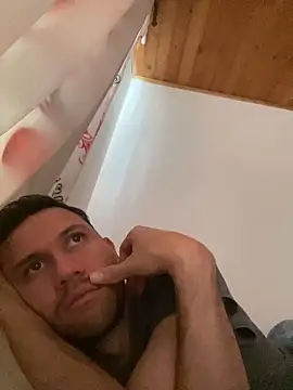 Michaell Spinelly online show from 02.05.26