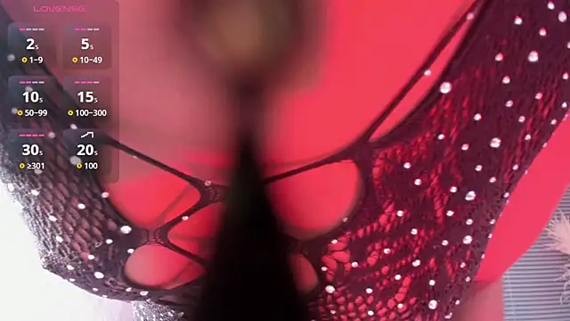 NathalyLeen online show from 11.06.25