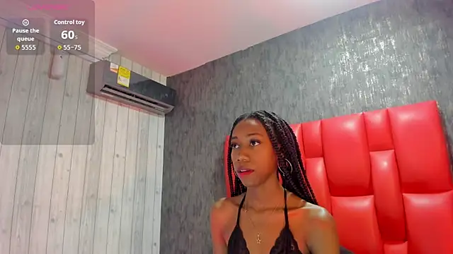 NathalyLeen online show from 11.12.25