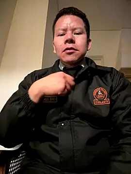 Manu0586 online show from 01.08.26