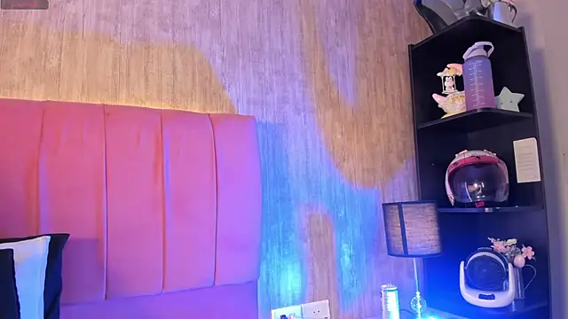Kendra kobein online show from 05.28.26