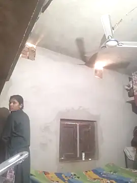 Snapshot of couple_71 chatting on 02.12.26 couple 71 online show from 02.12.26