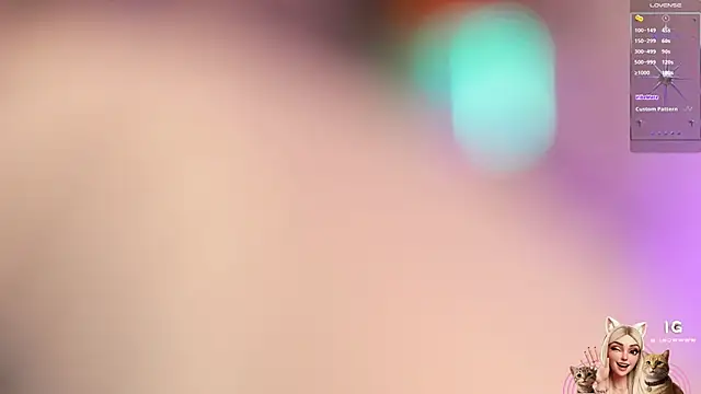 Snapshot of Miila_snow chatting on 11.24.25 Miila snow online show from 11.24.25