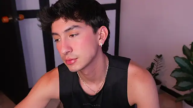 sweettaaron01 online show from 06.17.26